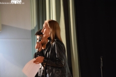 El IES Mateo Hernández celebra el Día Internacional de la Inmigración con el rapero Edwing Vladimir. Foto de Fernando Sánchez